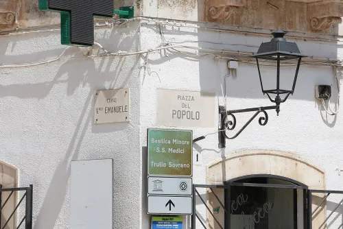 Piazza del Popolo in Alberobello, Station 4 auf dem selbstgeführten Stadtrundgang