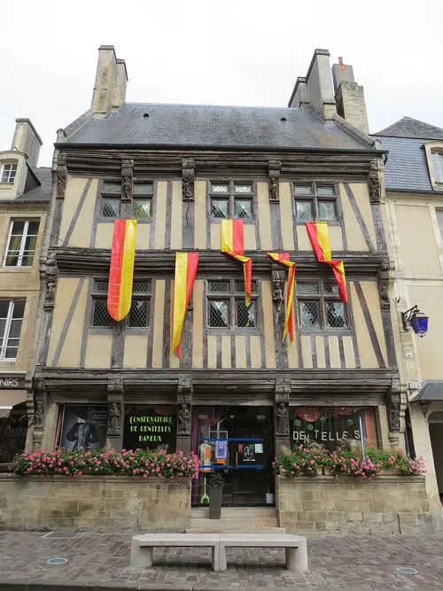 Conservatoire de la Dentelle de Bayeux, Station 9 auf dem selbstgeführten Stadtrundgang