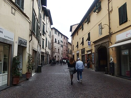 Via Fillungo in Lucca, Station 5 auf dem selbstgeführten Stadtrundgang