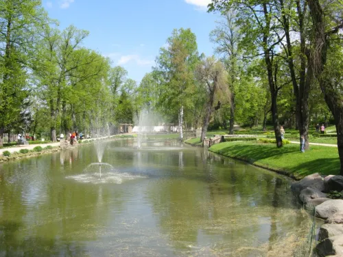Maija-Park in Cēsis, Station 3 auf dem selbstgeführten Stadtrundgang