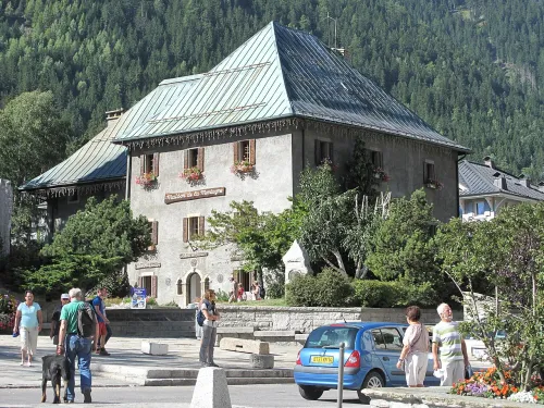 Espace Tairraz (Musée des Cristaux) in Chamonix, stop 2 on the self-guided walking tour