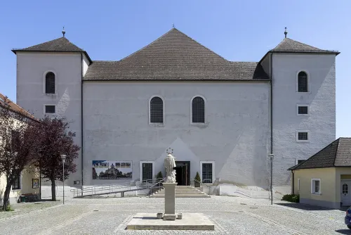 Bergkirche in Eisenstadt, Station 1 auf dem selbstgeführten Stadtrundgang