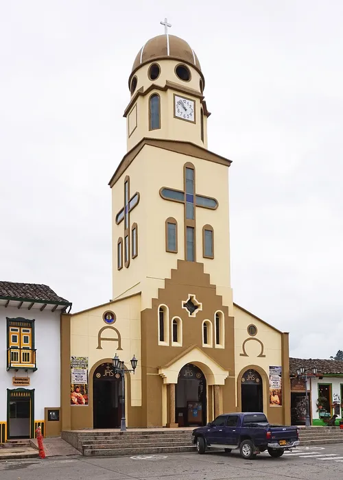 Iglesia Nuestra Señora del Carmen in Salento, Station 4 auf dem selbstgeführten Stadtrundgang