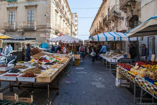 Antico mercato in Syrakus, Station 3 auf dem selbstgeführten Stadtrundgang