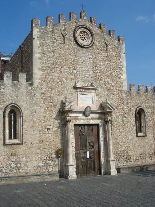 Basilika St. Nikolaus von Bari in Taormina, Station 4 auf dem selbstgeführten Stadtrundgang