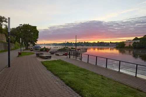 Narva jõe promenaad, Station 2 auf dem selbstgeführten Stadtrundgang