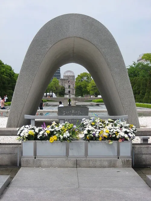 Ehrenmal für die Atombombenopfer in Hiroshima, Station 7 auf dem selbstgeführten Stadtrundgang