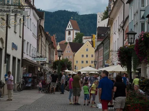Reichenstrasse in Füssen, stop 3 on the self-guided walking tour