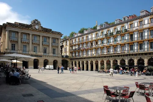 Plaza de la Constitución in San Sebastián, Station 6 auf dem selbstgeführten Stadtrundgang
