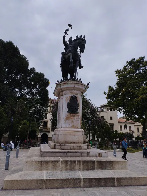 Plaza Bolívar de Mérida in Mérida, Venezuela, Station 1 auf dem selbstgeführten Stadtrundgang