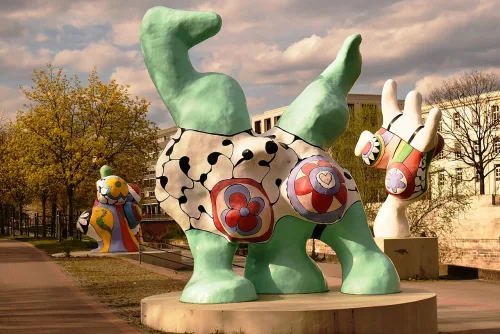 Three Nanas Sculpture in Hanover, stop 7 on the self-guided walking tour