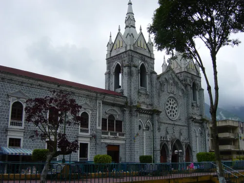 Basílica de Nuestra Señora de Agua Santa in Baños, stop 1 on the self-guided walking tour