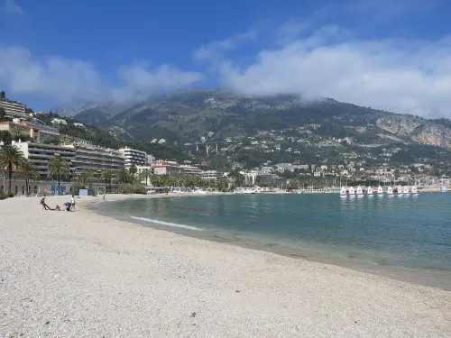 Plage des Sablettes in Menton, Station 5 auf dem selbstgeführten Stadtrundgang