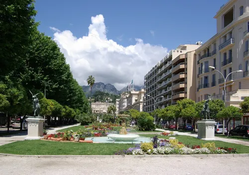 Jardins Biovès in Menton, Station 1 auf dem selbstgeführten Stadtrundgang
