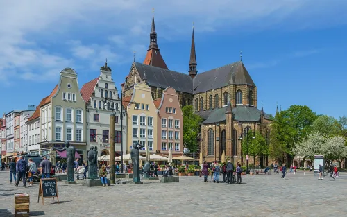 Neuer Markt in Rostock, Station 1 auf dem selbstgeführten Stadtrundgang