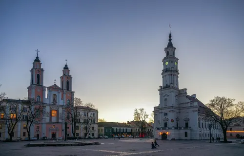 Rathausplatz Kaunas, Station 5 auf dem selbstgeführten Stadtrundgang
