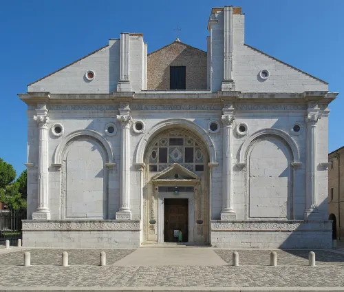 Tempio Malatestiano in Rimini, Station 2 auf dem selbstgeführten Stadtrundgang