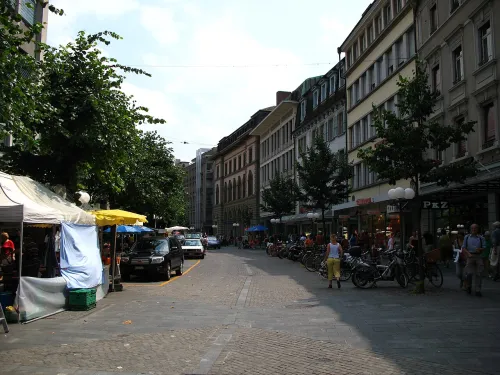 Bälliz in Thun, Station 1 auf dem selbstgeführten Stadtrundgang