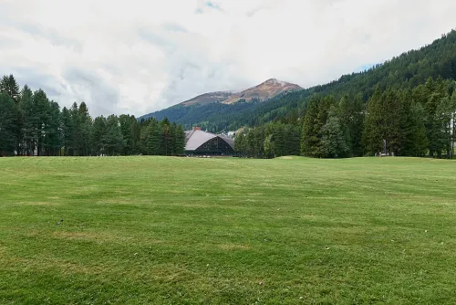 Kurpark Davos, Station 2 auf dem selbstgeführten Stadtrundgang