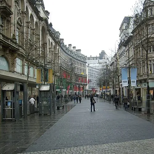 Meir Shopping Street in Antwerp, stop 6 on the self-guided walking tour