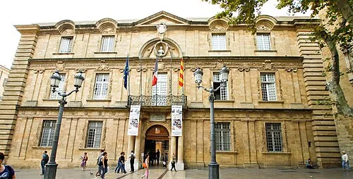 Hôtel de Ville in Aix-en-Provence, stop 3 on the self-guided walking tour