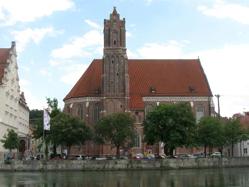 Heilig-Geist-Kirche in Landshut, Station 7 auf dem selbstgeführten Stadtrundgang