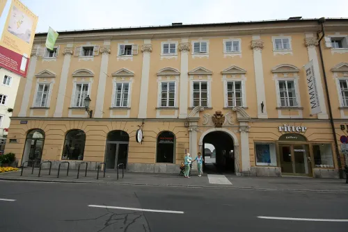 Museum Moderner Kunst Kärnten in Klagenfurt, Station 6 auf dem selbstgeführten Stadtrundgang