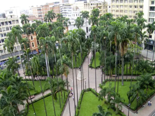 Plaza de Cayzedo in Cali, Station 1 auf dem selbstgeführten Stadtrundgang