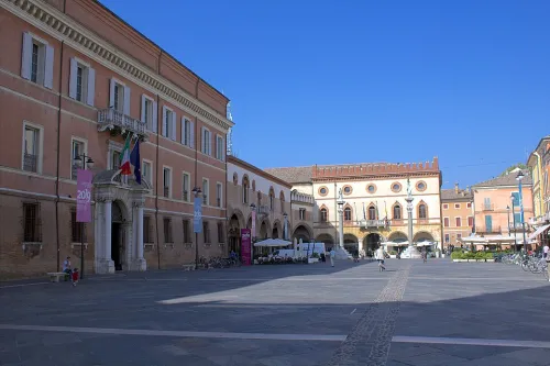 Piazza del Popolo in Ravenna, Station 6 auf dem selbstgeführten Stadtrundgang