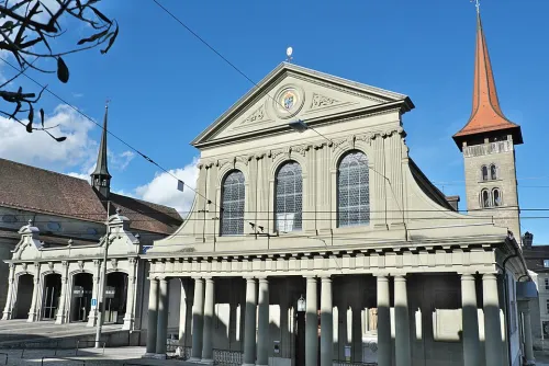 Basilique Notre-Dame de Fribourg in Freiburg im Üechtland, Station 4 auf dem selbstgeführten Stadtrundgang