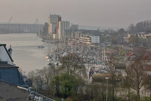 Flensburger Hafen, Station 8 auf dem selbstgeführten Stadtrundgang