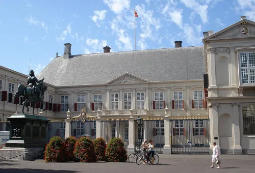 Paleis Noordeinde in Den Haag, Station 2 auf dem selbstgeführten Stadtrundgang