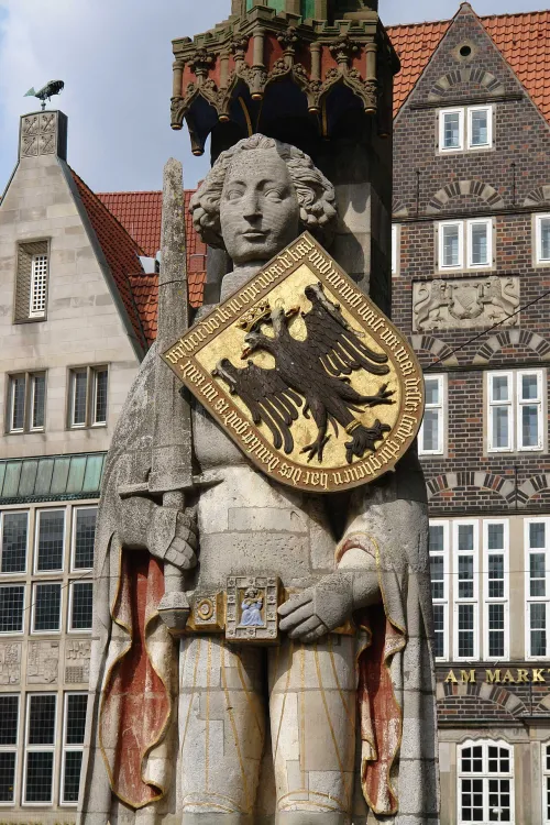 Bremer Roland in Bremen, stop 2 on the self-guided walking tour