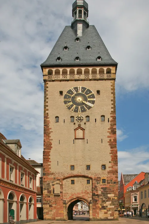 Altpörtel in Speyer, Station 1 auf dem selbstgeführten Stadtrundgang