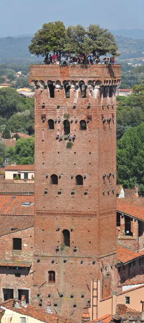 Torre Guinigi in Lucca, Station 9 auf dem selbstgeführten Stadtrundgang