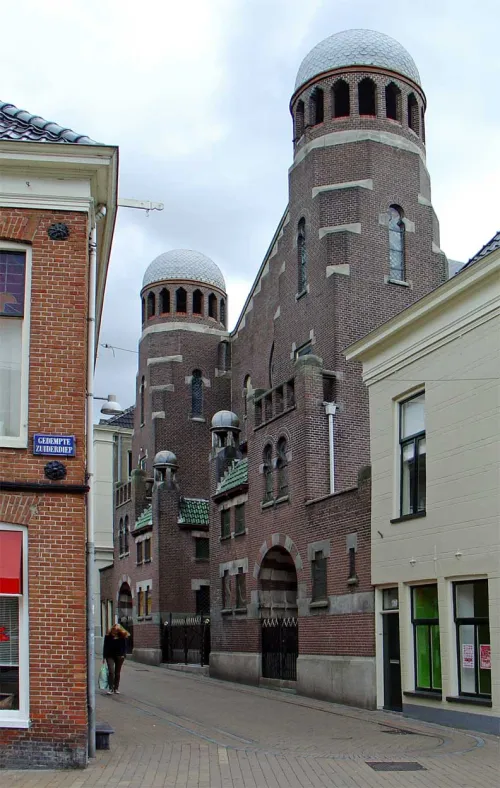 Synagoge Groningen, Station 4 auf dem selbstgeführten Stadtrundgang