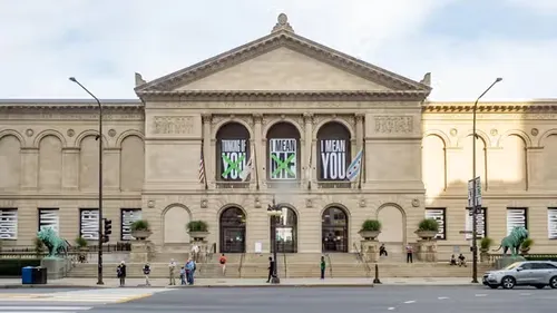Art Institute of Chicago, Station 7 auf dem selbstgeführten Stadtrundgang