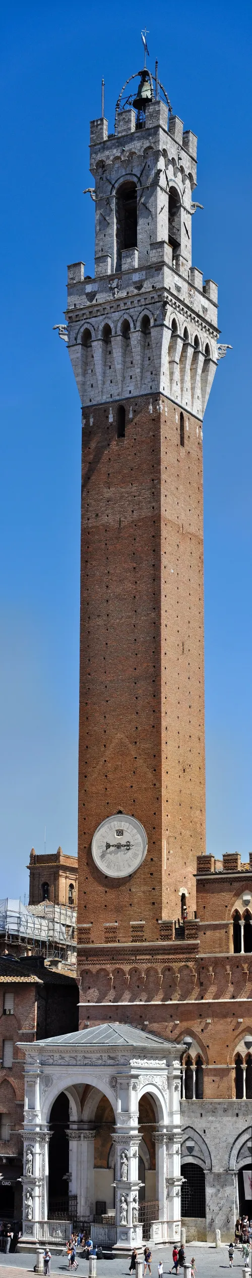 Torre del Mangia in Siena, Station 3 auf dem selbstgeführten Stadtrundgang