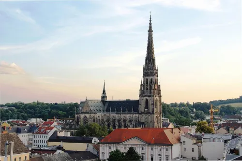 Mariä-Empfängnis-Dom in Linz, Station 4 auf dem selbstgeführten Stadtrundgang