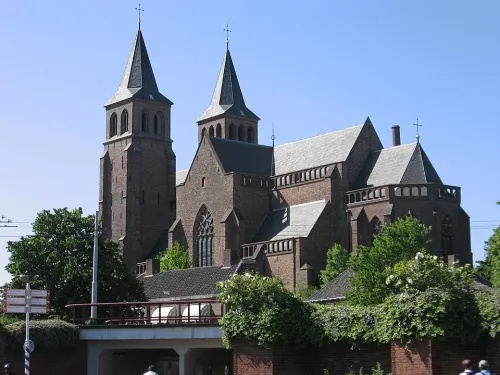 Sint-Walburgis Basilica in Arnhem, stop 3 on the self-guided walking tour