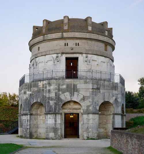 Mausoleum des Theoderich in Ravenna, Station 1 auf dem selbstgeführten Stadtrundgang
