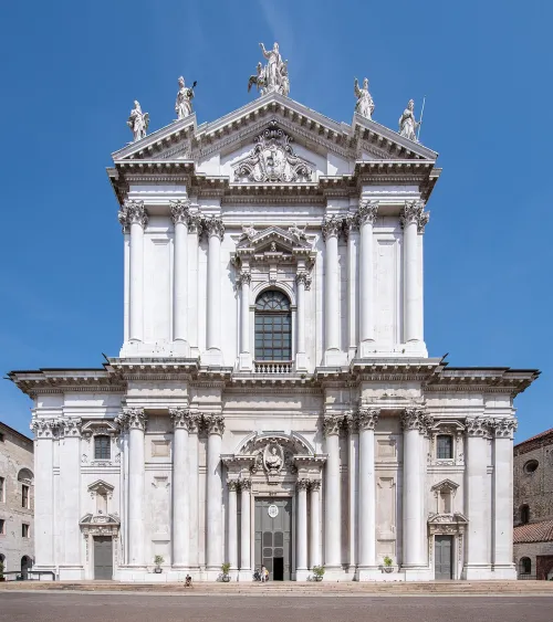 Neuer Dom in Brescia, Station 3 auf dem selbstgeführten Stadtrundgang