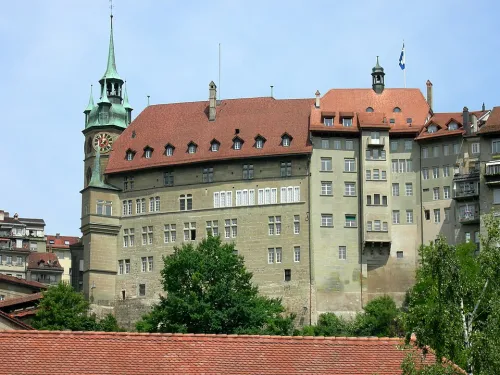 Hôtel de Ville in Freiburg im Üechtland, Station 7 auf dem selbstgeführten Stadtrundgang
