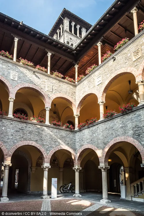Palazzo comunale in Bellinzona, Station 10 auf dem selbstgeführten Stadtrundgang