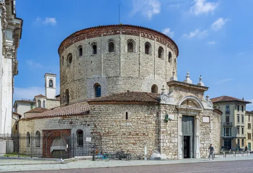 Duomo vecchio in Brescia, Station 2 auf dem selbstgeführten Stadtrundgang