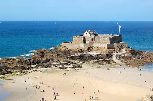 Fort National in Saint-Malo, Station 4 auf dem selbstgeführten Stadtrundgang