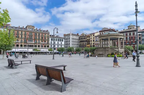 Plaza del Castillo in Pamplona, Station 6 auf dem selbstgeführten Stadtrundgang