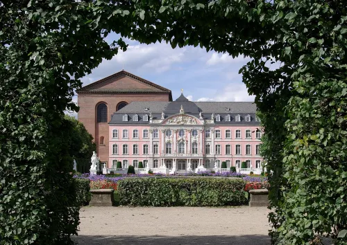 Kurfürstliches Palais in Trier, Station 5 auf dem selbstgeführten Stadtrundgang