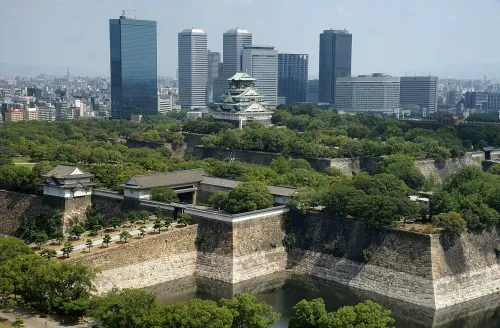 Burg Ōsaka in Osaka, Station 1 auf dem selbstgeführten Stadtrundgang