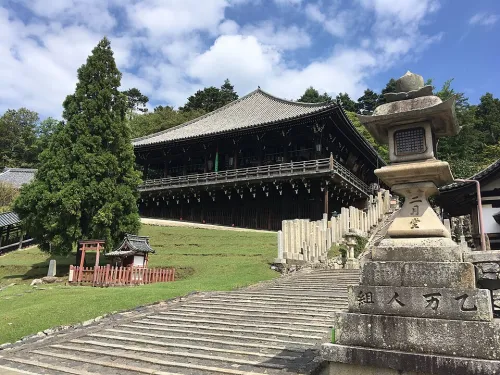 Nigatsu-do in Nara, Station 8 auf dem selbstgeführten Stadtrundgang